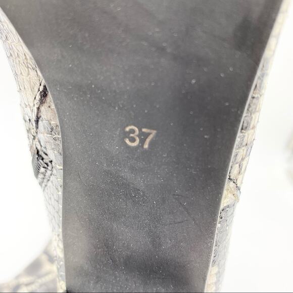 Dusano Womens Boots Size 37 Snakeskin Python Print Chunky Heeled Mobwife Retro - Picture 8 of 10